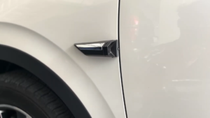 Kamera samping spion